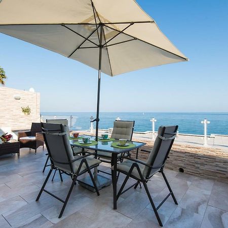 Seashore Bungalow Stunning Торремолінос Екстер'єр фото